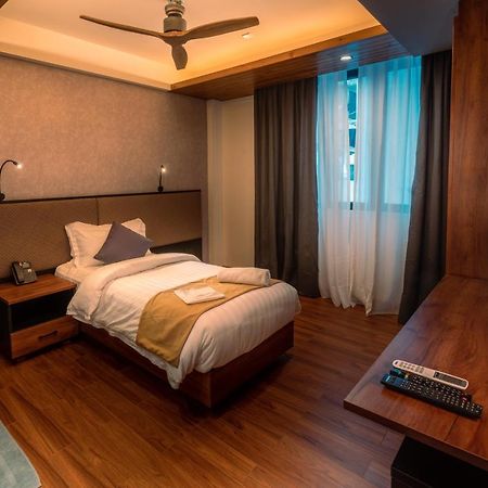 Chen Beach Inn Hulhumale Exterior foto