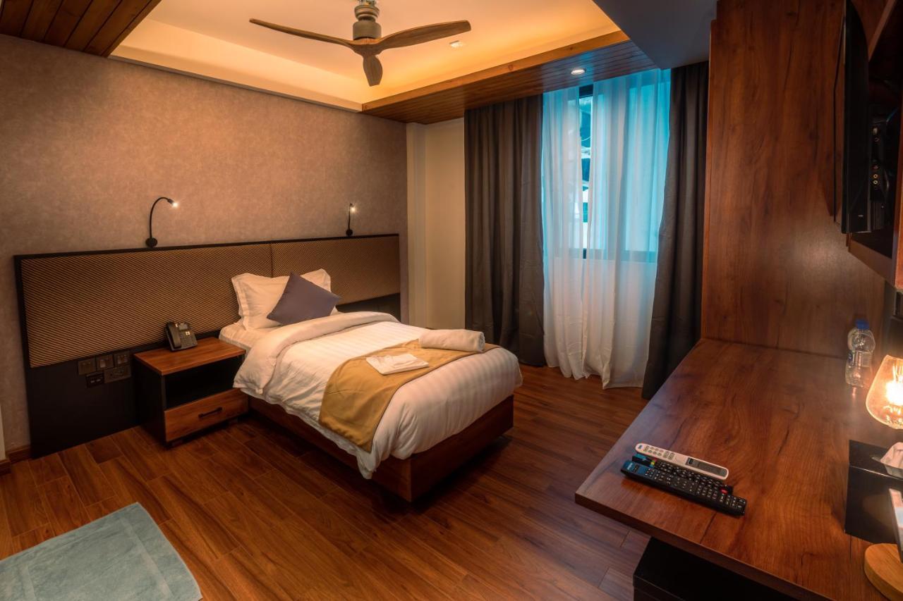 Chen Beach Inn Hulhumale Exterior foto